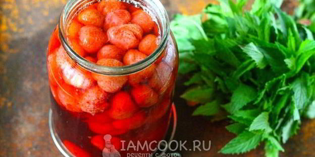 компот из клубники с мятой на зиму