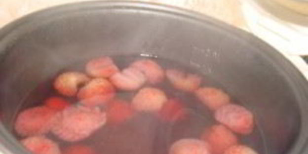 компот из клубники в мультиварке