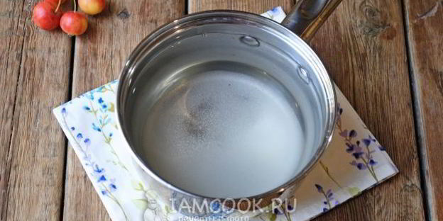 компот из ранеток и слив на зиму