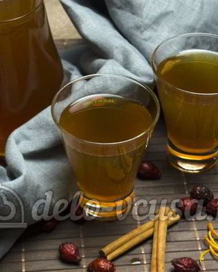 Компот из шиповника