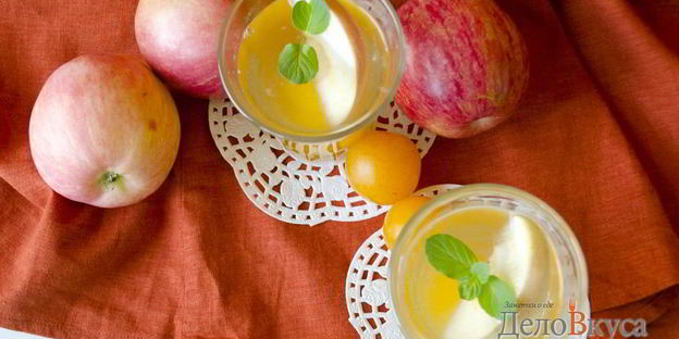 компот из яблок и алычи