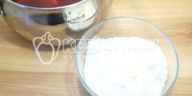 компот из яблок и черноплодной рябины