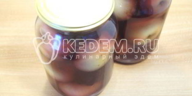 компот из яблок и черноплодной рябины