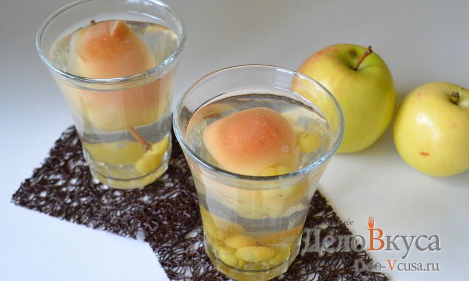 Рецепт компота иза яблока и винограды