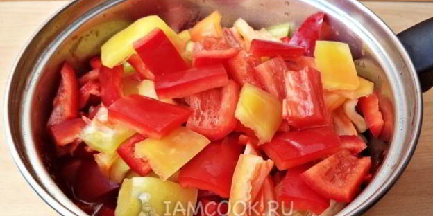 классическое лечо с томатной пастой