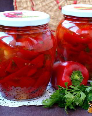 Лечо из болгарского перца и помидоров на зиму
