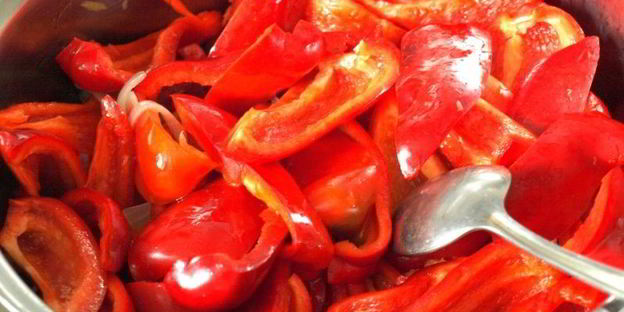 лечо из болгарского перца и помидоров на зиму