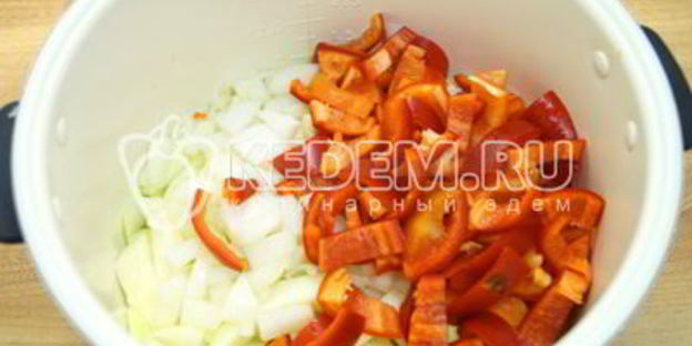 лечо из кабачков в мультиварке