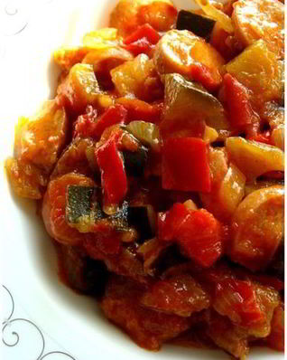 Лечо из перца и помидор