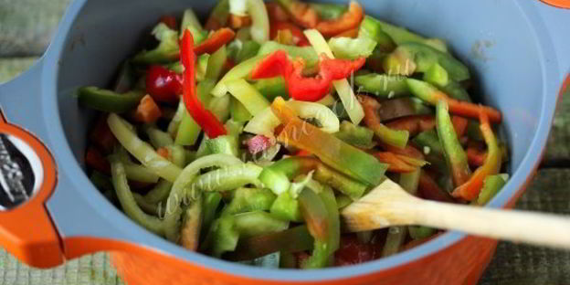 лечо из перца и помидоров