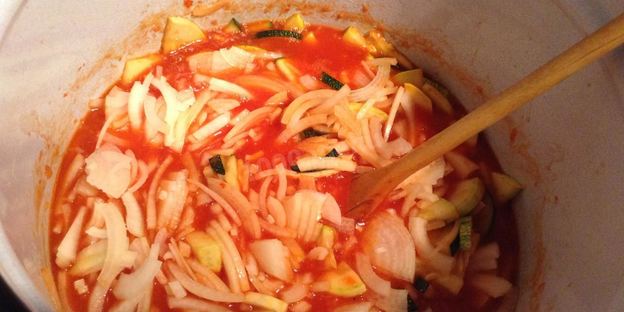 лечо с кабачками и кетчупом на зиму