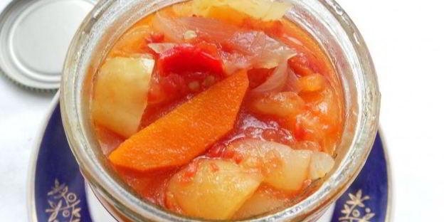 лечо с луком и морковью в мультиварке на зиму