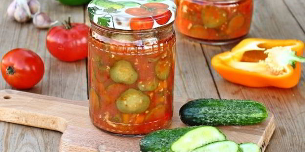 лечо с огурцами, помидорами и перцем