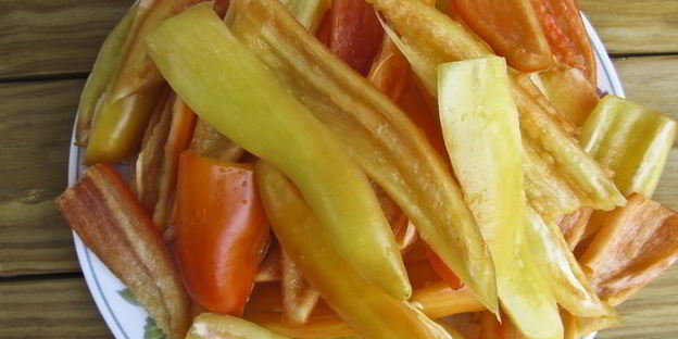 лечо с помидорами и перцем