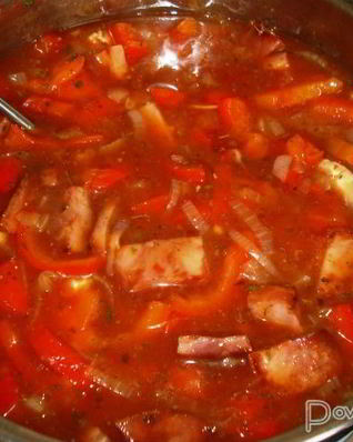 Пикантно-сладкое лечо с кабачками на зиму