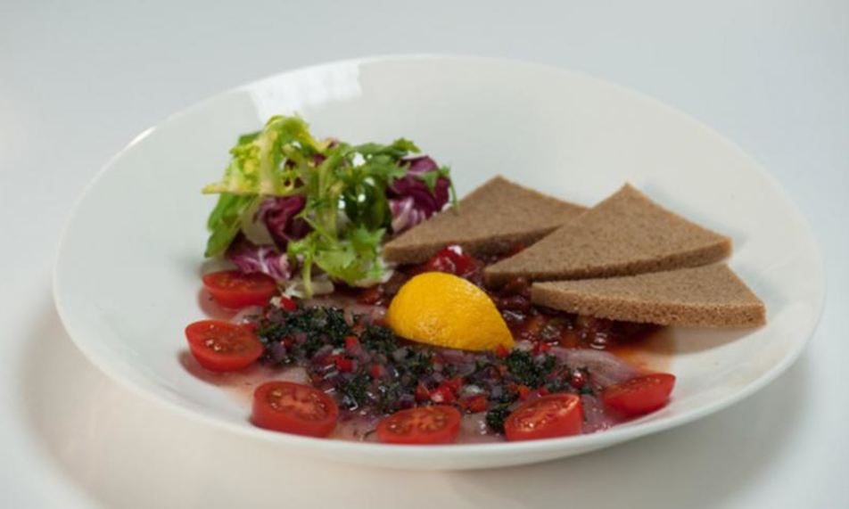 Рецепт пятиминутки из белого амура с лечо