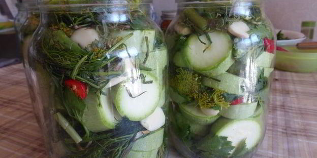 кабачки маринованые