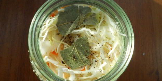 капуста маринованная с лимонной кислотой и кориандром