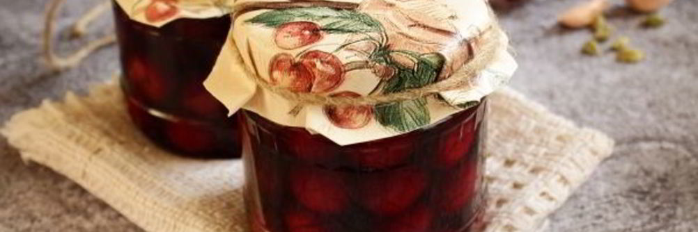 Маринованная вишня