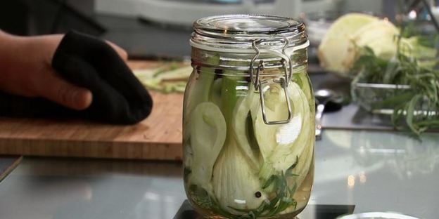 маринованный фенхель с тархуном