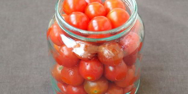 маринованные черри с луком и морковью