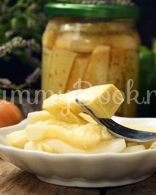 Маринованные кабачки с кетчупом Чили