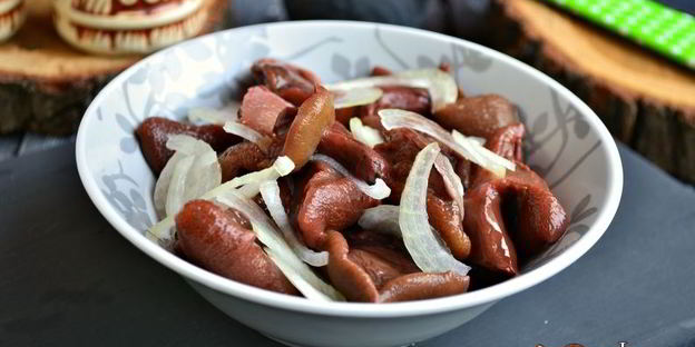 маринованные лесные грибы за 12 часов