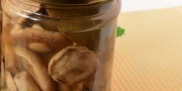 маринованные маслята с горчицей