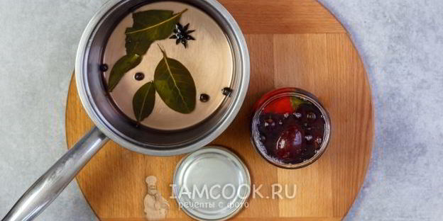 маринованные сливы угорка