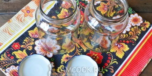 помидоры, маринованные с патиссонами