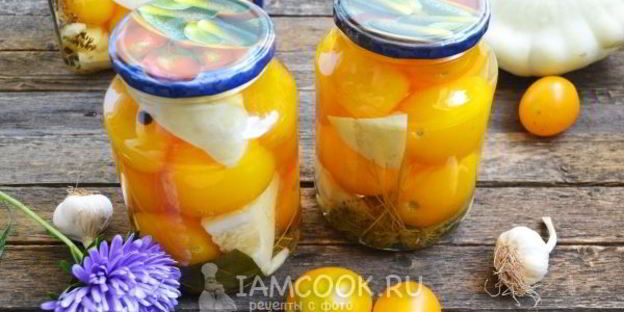 помидоры, маринованные с патиссонами
