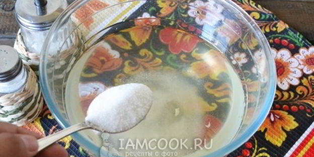 помидоры, маринованные с патиссонами