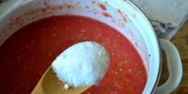 перец в томатном соке на зиму