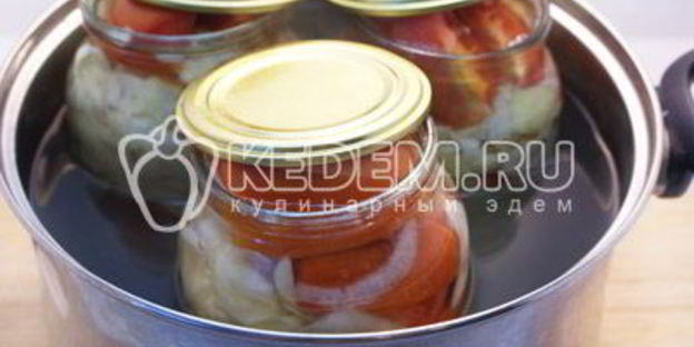 помидоры с капустой и луком