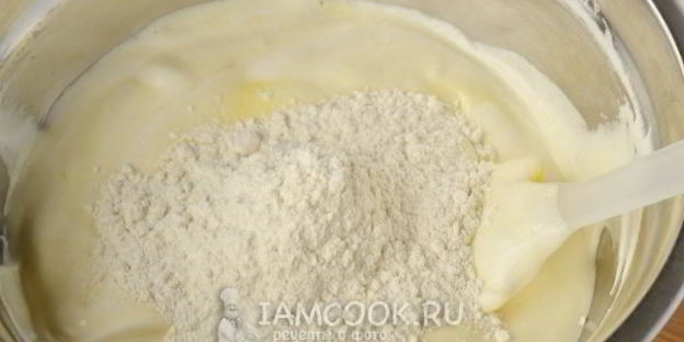 бисквитный рулет с повидлом