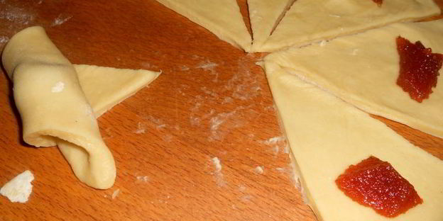 круасаны с повидлом