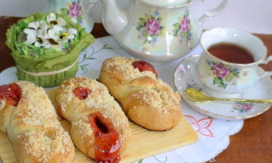 Рецепт латвийских булочек с повидлом