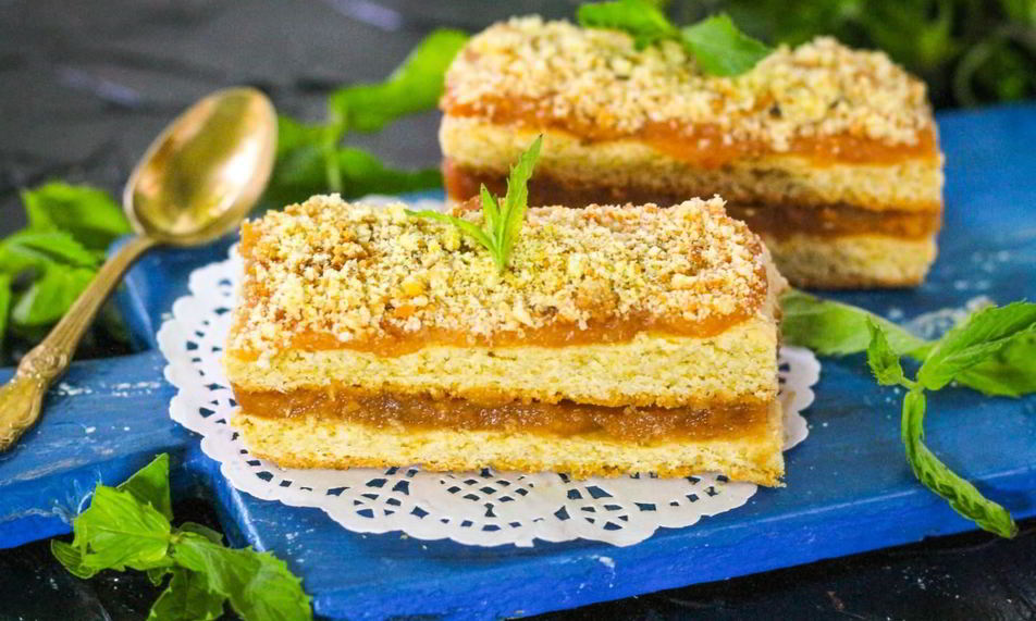 Рецепт песочной полоски с повидлом