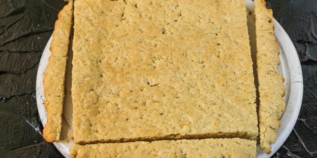 песочная полоска с повидлом