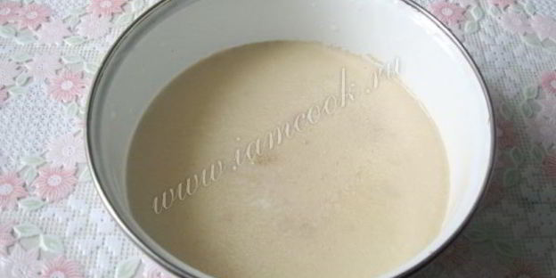 сдобный рулет с повидлом