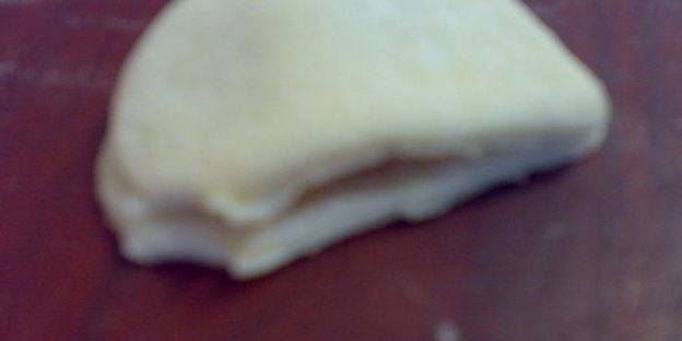 слоеные штучки с яблочным повидлом