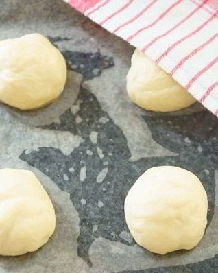 Тесто для ватрушек с повидлом