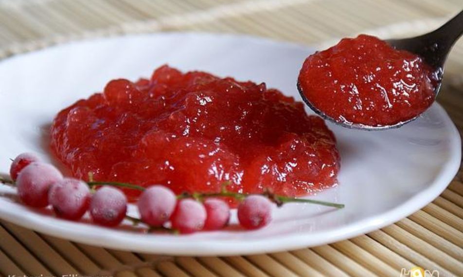 Рецепт яблочного повидла с красной смородиной