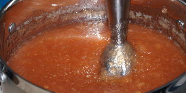 яблочное повидло с красной смородиной