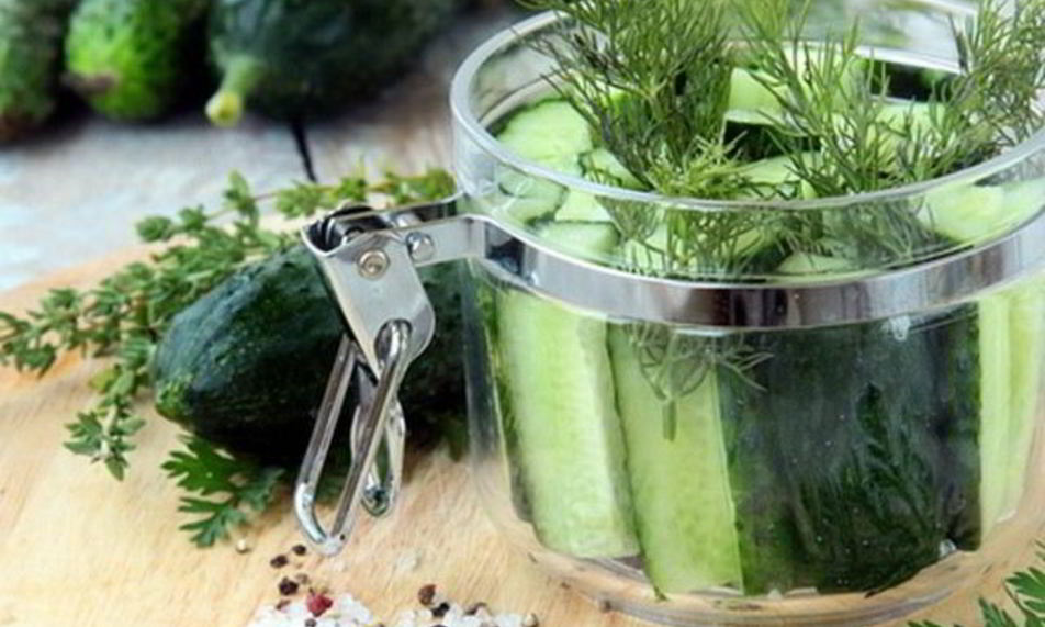 Рецепт быстрых малосольных огурцов с горчицей