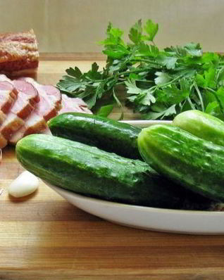 Быстрые малосольные огурцы за 5 минут