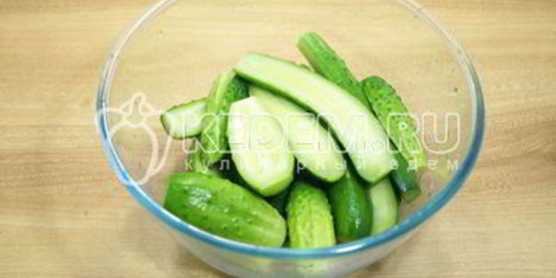 быстрые малосольные огурцы