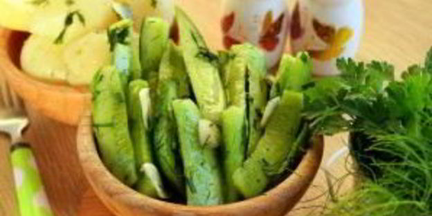 быстрые огурцы малосольные в пакете