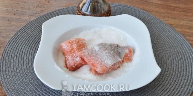 горбуша соленая в банке