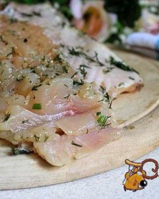 Малосольный балтийский лосось